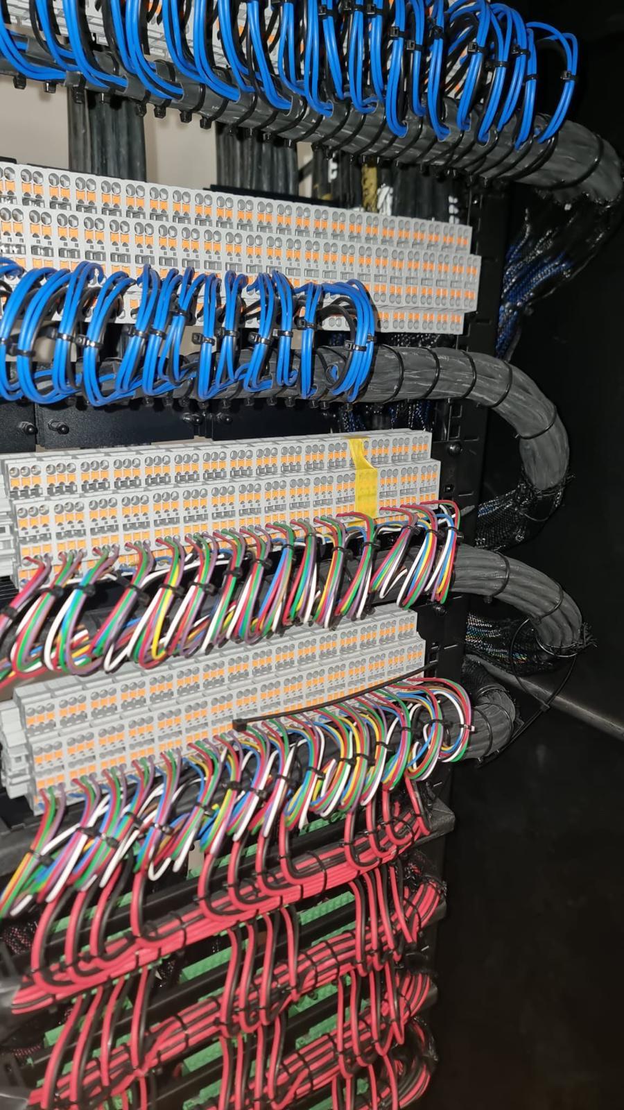 617cc219 863e 400e Bad3 9a485d231459 - Professional installation by Rack Solutions Ltd